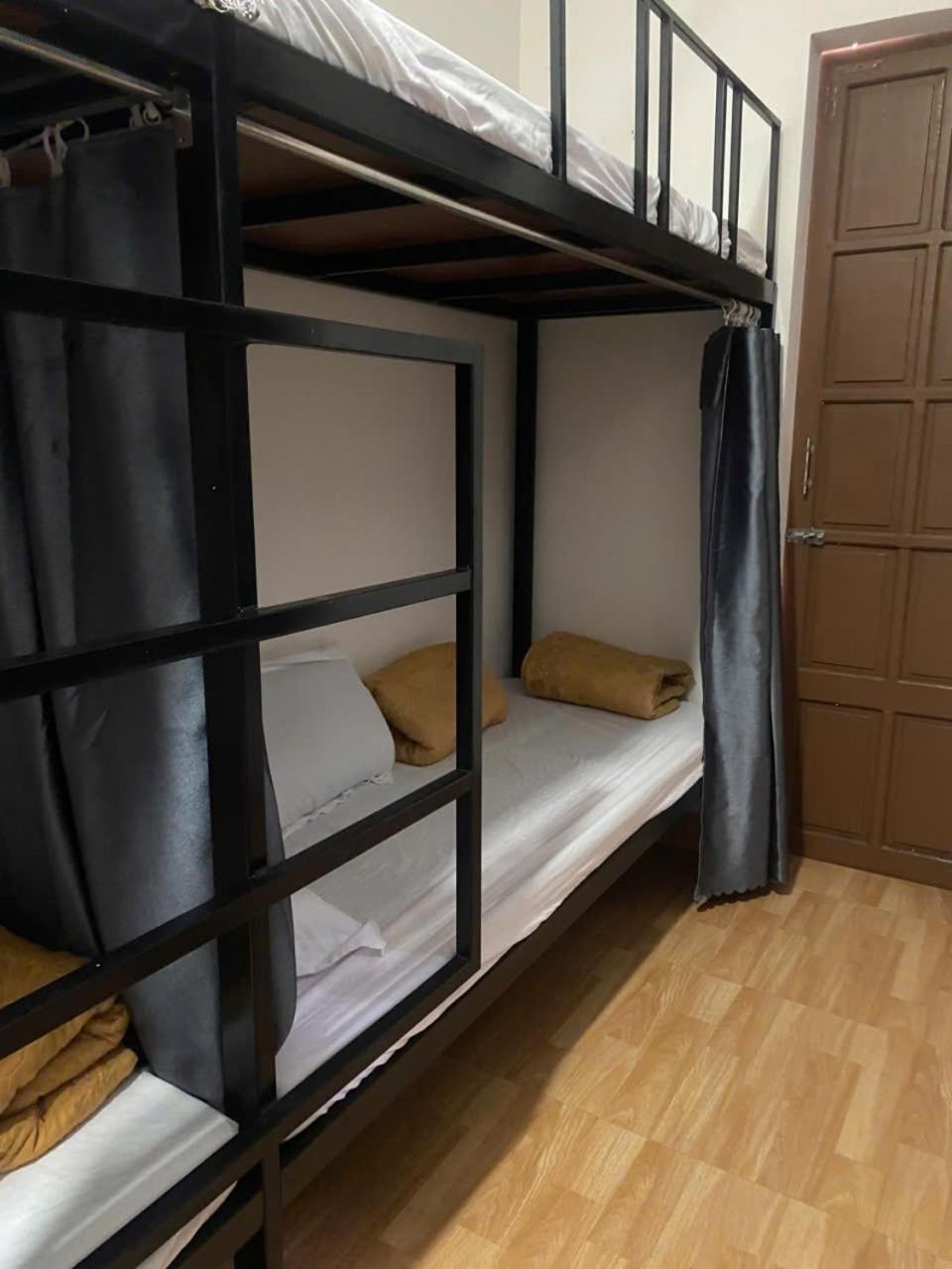 Aumori Hostel ドンホイ エクステリア 写真