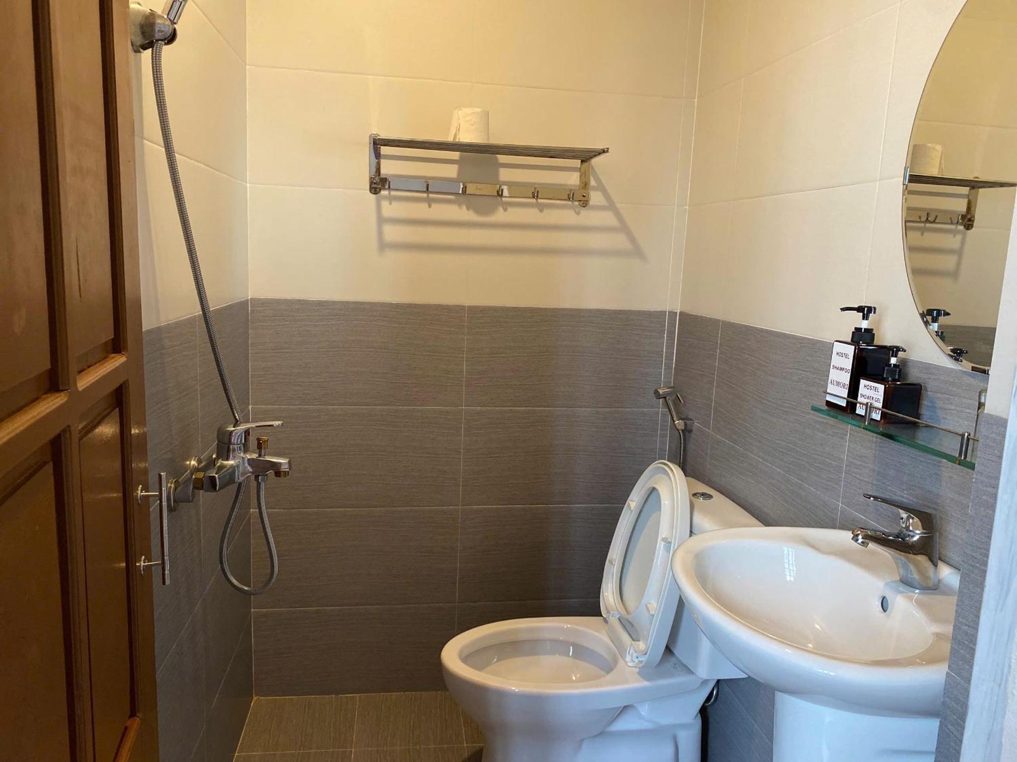 Aumori Hostel ドンホイ エクステリア 写真