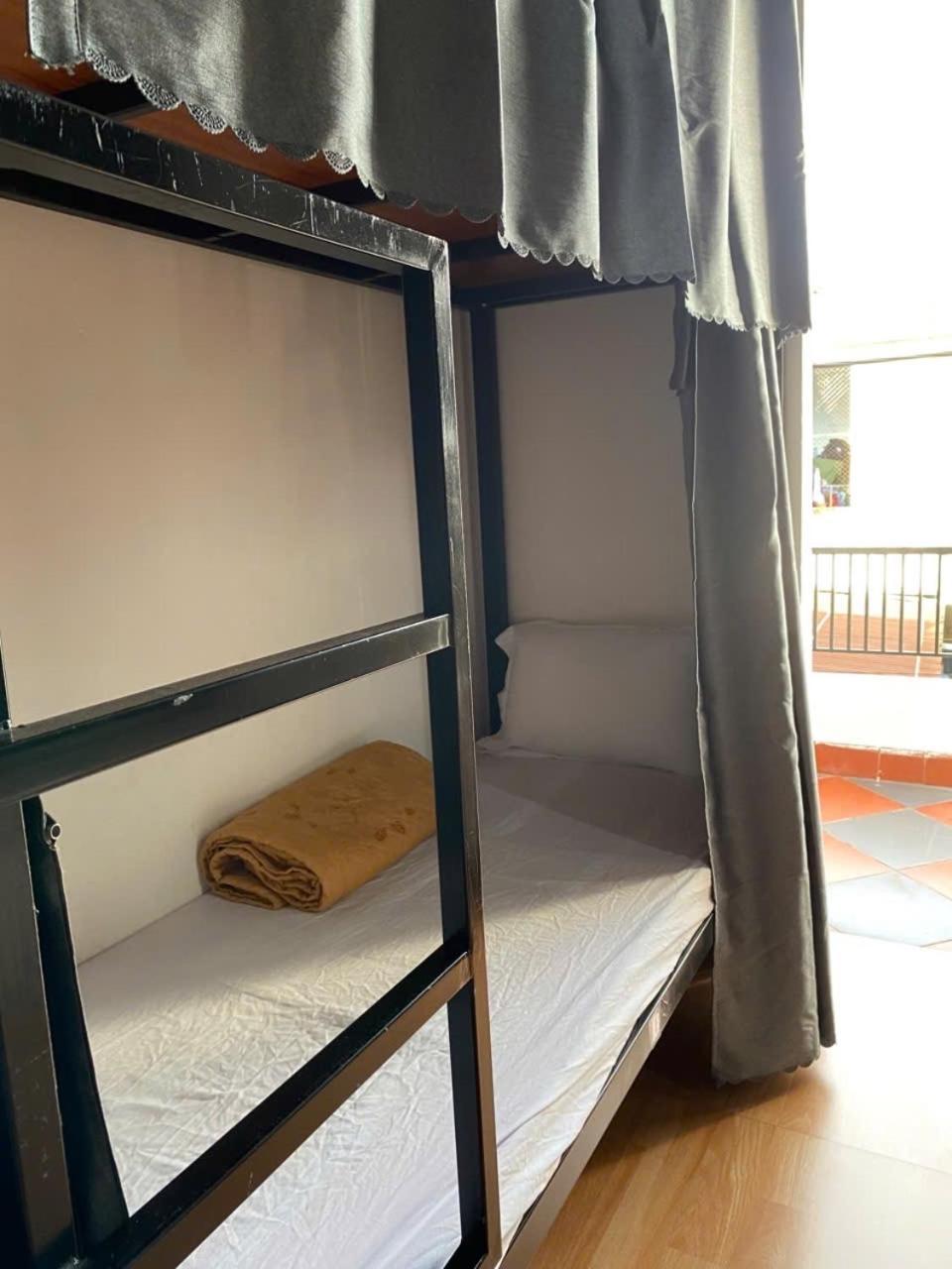 Aumori Hostel ドンホイ エクステリア 写真