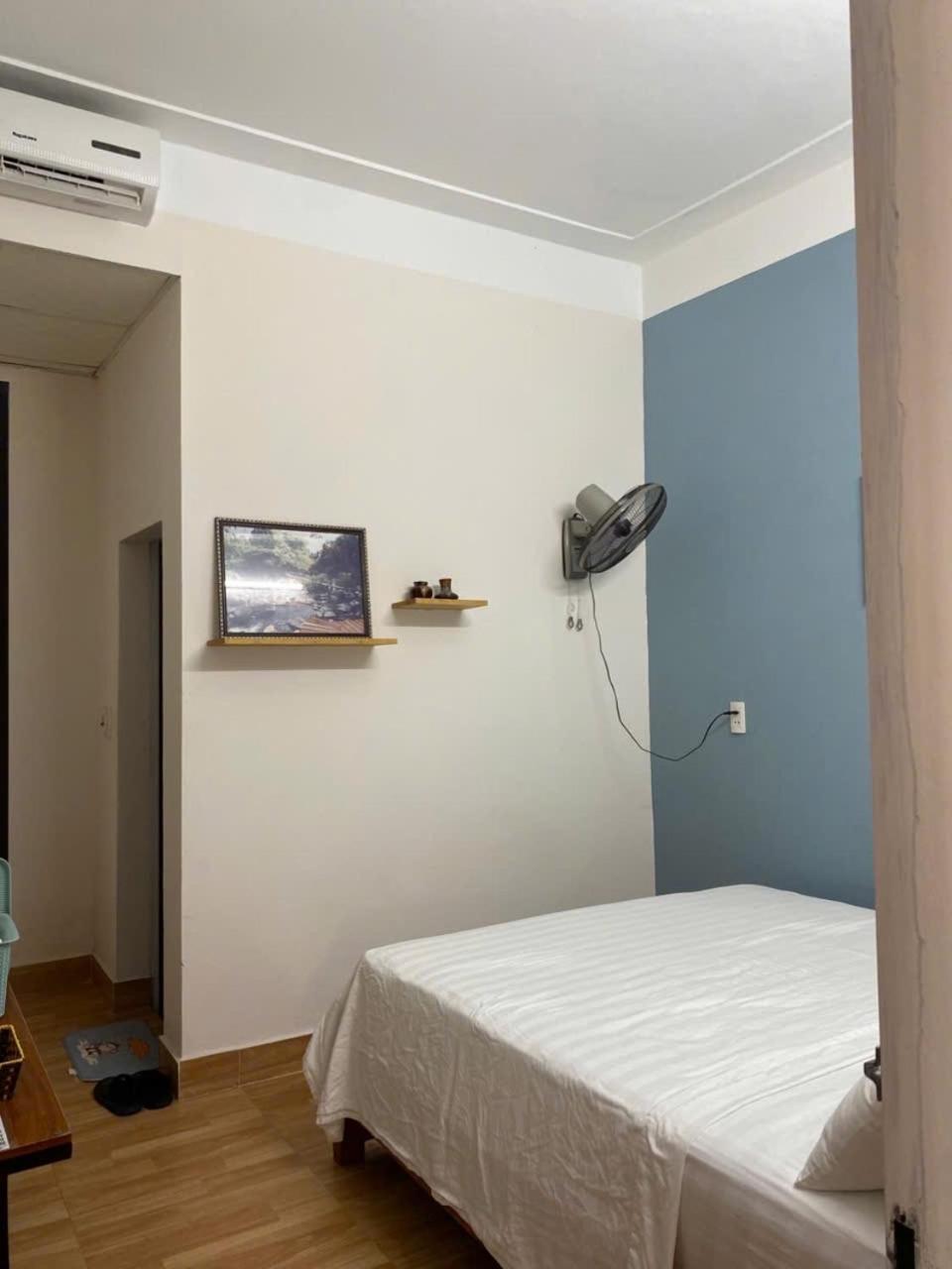 Aumori Hostel ドンホイ エクステリア 写真